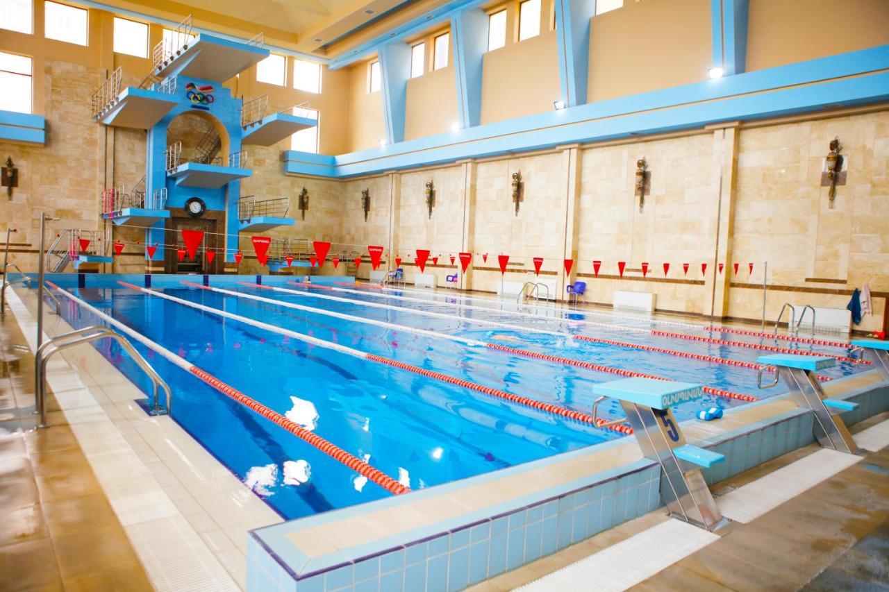 Olympavan Hotel Yerevan Luaran gambar