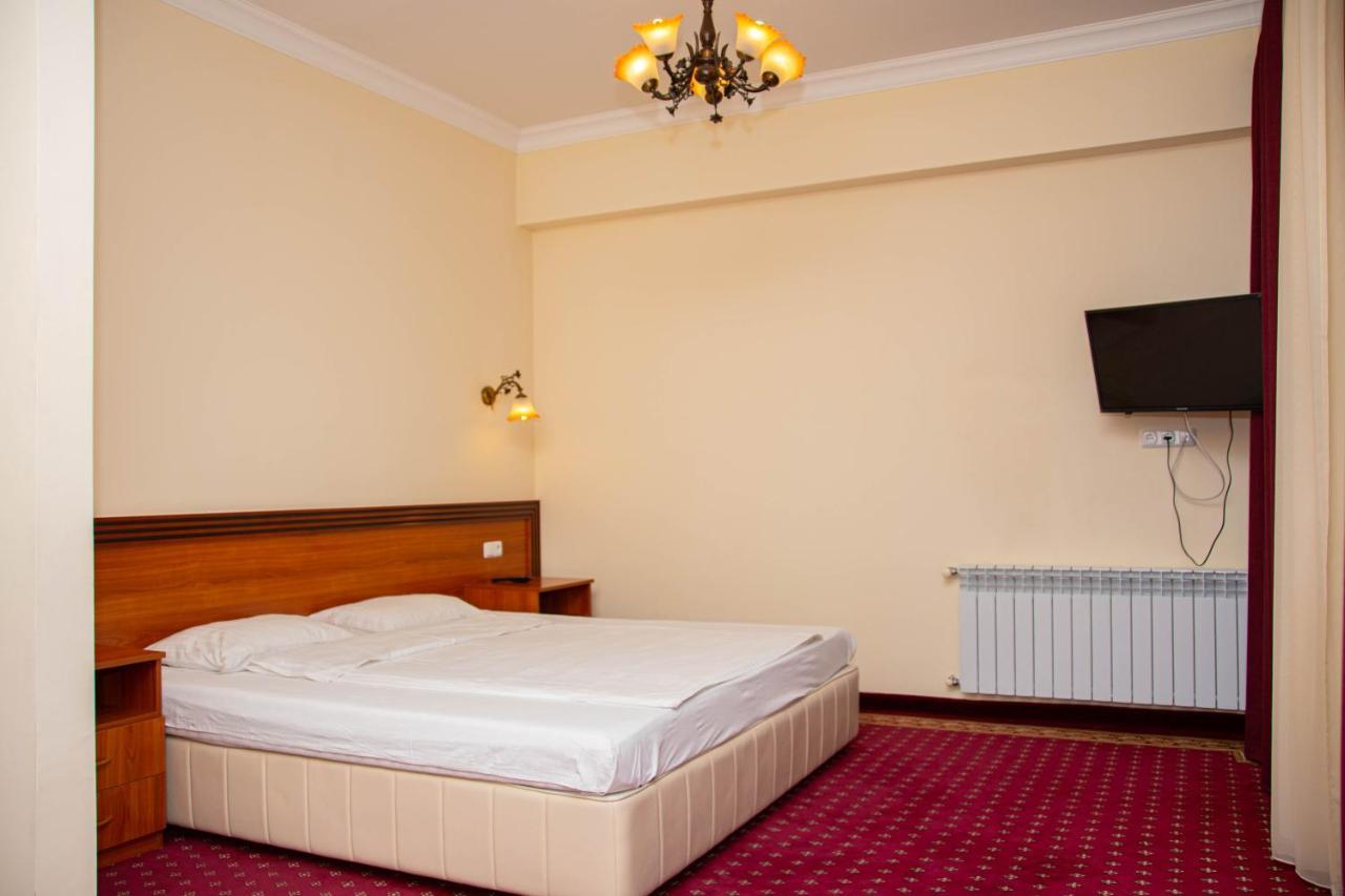 Olympavan Hotel Yerevan Luaran gambar
